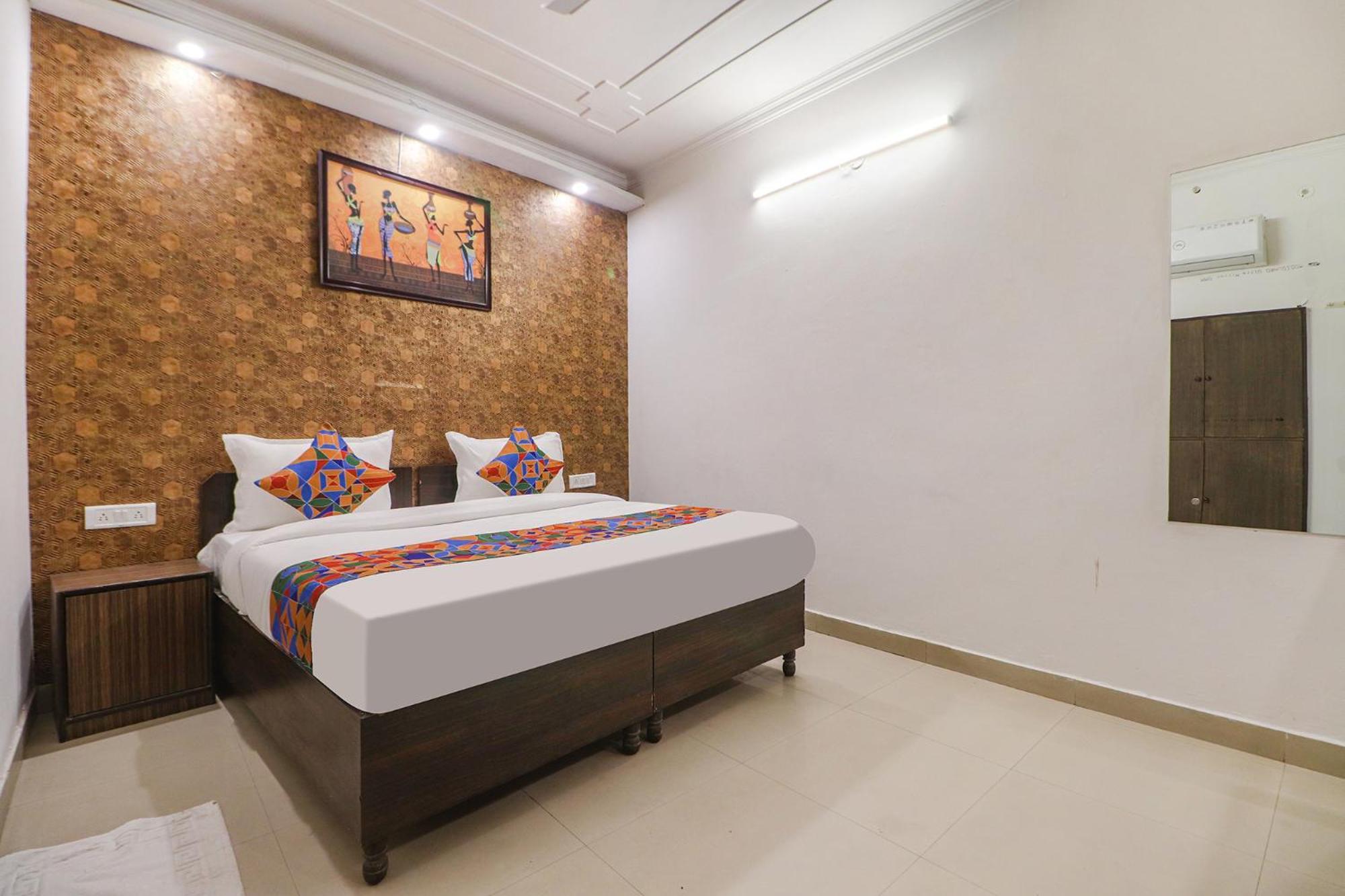 Fabhotel Rainbow Villa Near Igi Airport Нью-Делі Екстер'єр фото