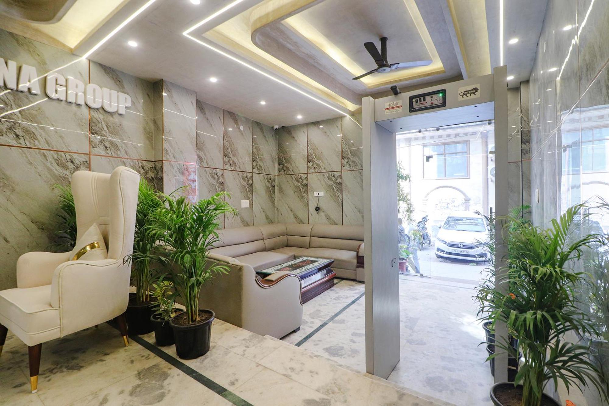 Fabhotel Rainbow Villa Near Igi Airport Нью-Делі Екстер'єр фото