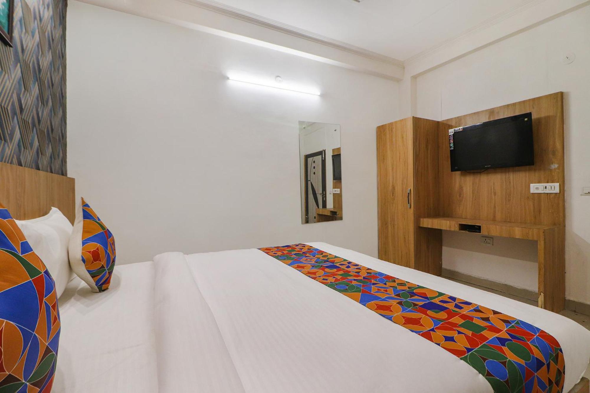 Fabhotel Rainbow Villa Near Igi Airport Нью-Делі Екстер'єр фото